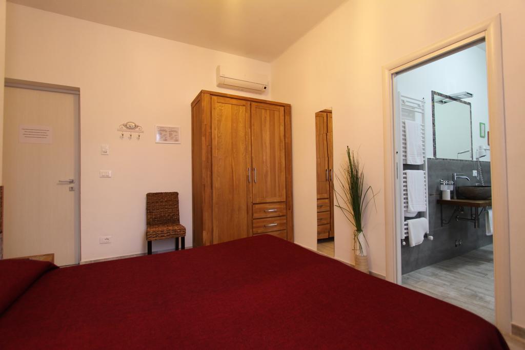La Spezia Holidays' Rooms Eksteriør bilde